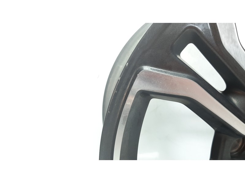 Recambio de llanta para jeep renegade 1.0 t-gdi cat referencia OEM IAM 735657536 16PULGADAS 