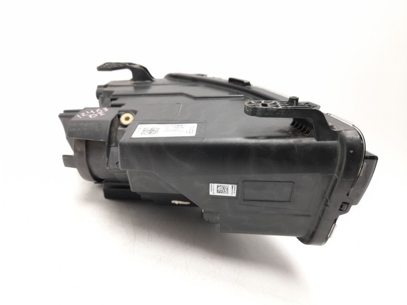 Recambio de faro izquierdo para citroën c3 aircross ii van (2c_, 2r_) puretech 82 referencia OEM IAM  YQ00720980 