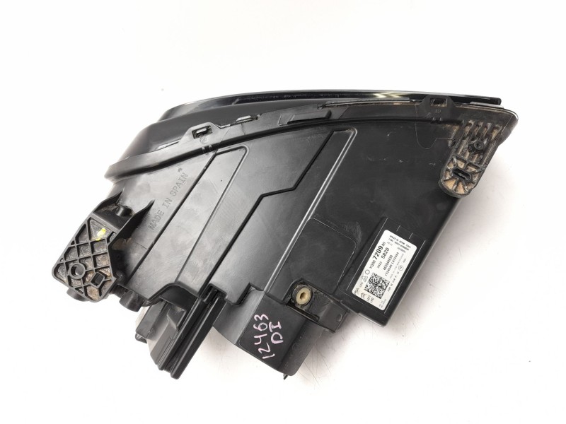 Recambio de faro izquierdo para citroën c3 aircross ii van (2c_, 2r_) puretech 82 referencia OEM IAM  YQ00720980 