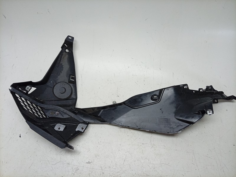 Recambio de moldura para bmw f (801cc - ) f 900 r (4r90) referencia OEM IAM  46638403853 