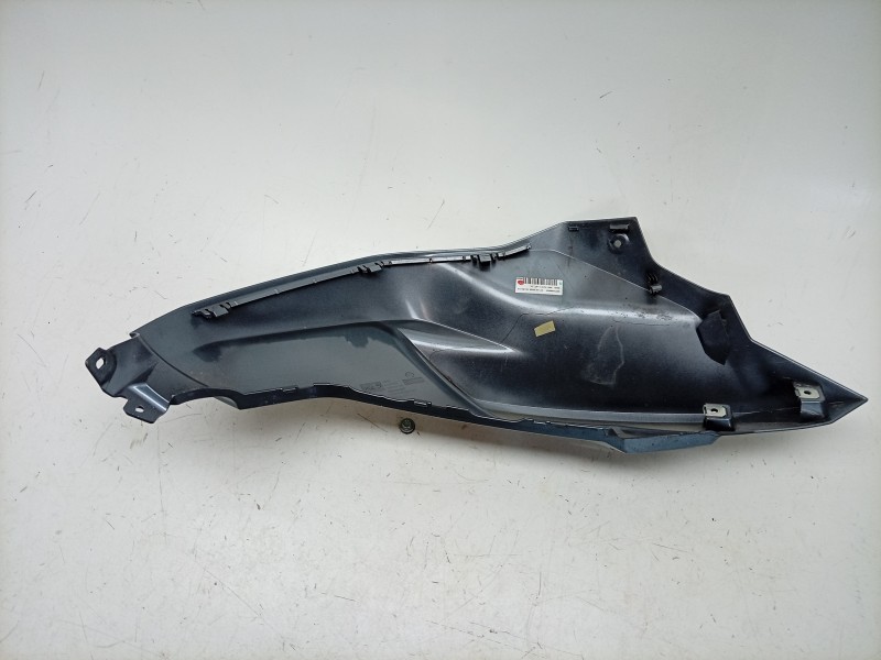 Recambio de moldura para bmw f (801cc - ) f 900 r (4r90) referencia OEM IAM  46638403851 
