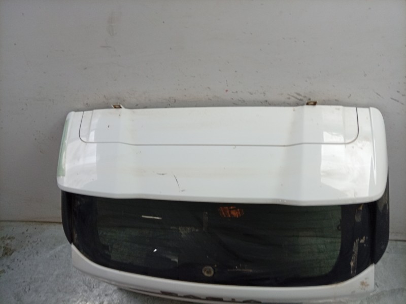 Recambio de porton trasero para dacia duster iii eco-g 100 essential referencia OEM IAM 901001665R 901001665R 