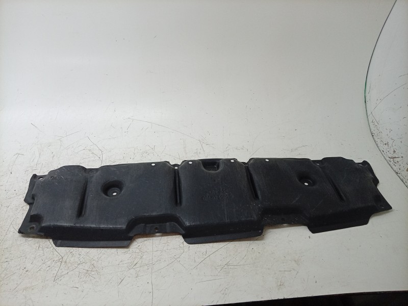 Recambio de cubrecarter para toyota corolla sedán (_e21_) 1.8 vvti hybrid (zwe211, mzea12) referencia OEM IAM  5145102180 