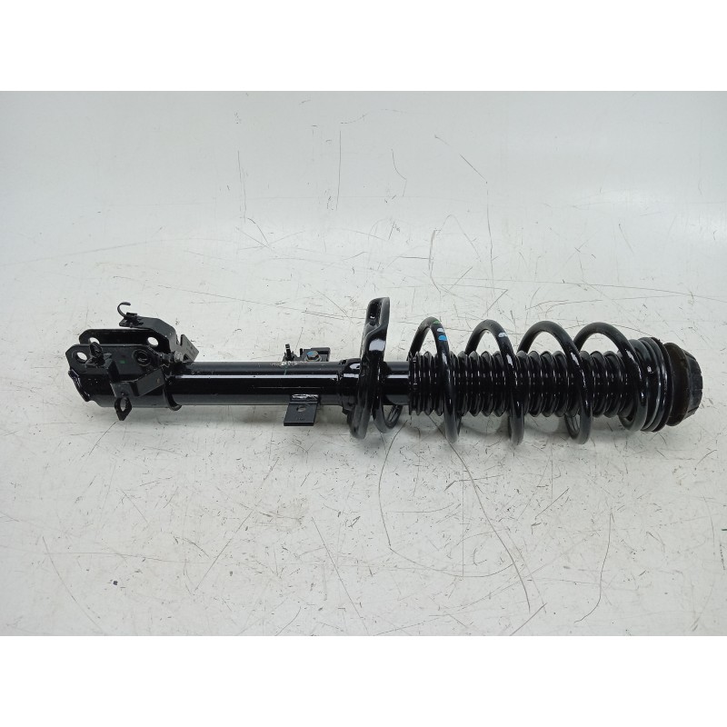 Recambio de amortiguador trasero derecho para dacia duster iii eco-g 100 essential referencia OEM IAM  543024047R 