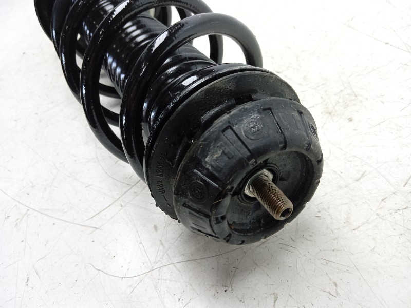 Recambio de amortiguador trasero derecho para dacia duster iii eco-g 100 essential referencia OEM IAM  543024047R 