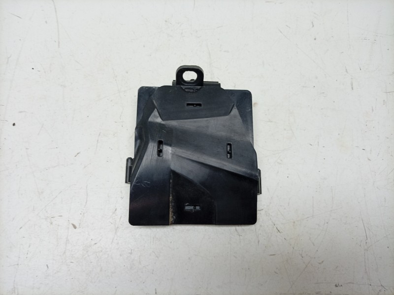 Recambio de moldura para bmw r 1250 rt referencia OEM IAM  8382947 