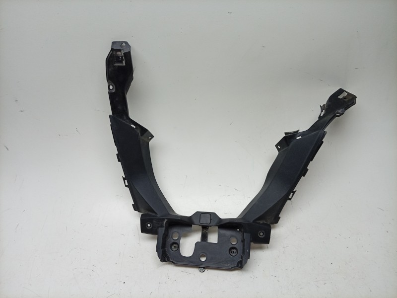 Recambio de moldura para honda nc nc 750 x (rh09) referencia OEM IAM  64131MKWD00 