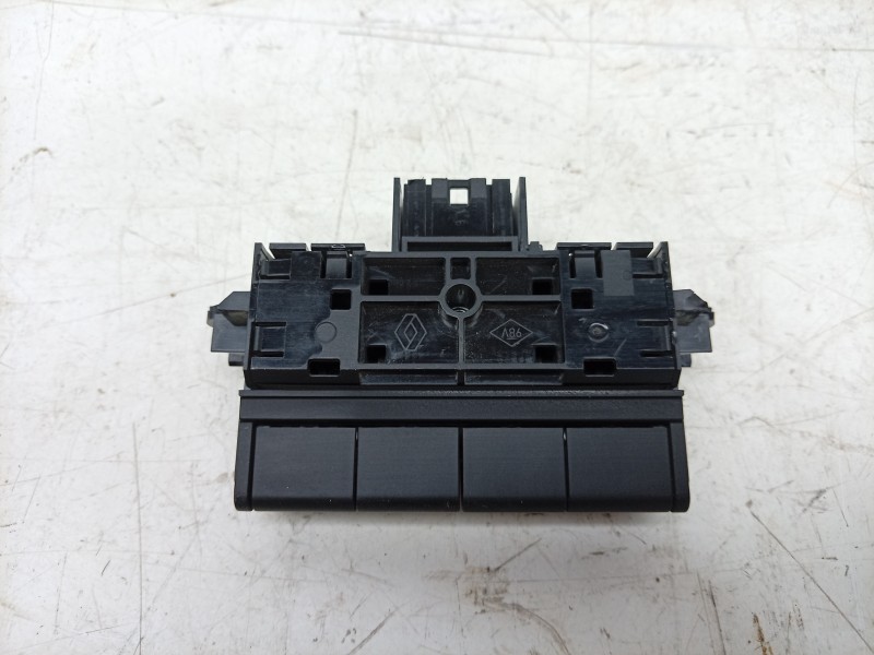 Recambio de mando multifuncion para dacia duster iii eco-g 100 essential referencia OEM IAM  252735354R 
