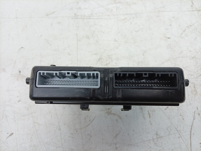 Recambio de modulo confort para dacia duster iii eco-g 100 essential referencia OEM IAM  285252041R 