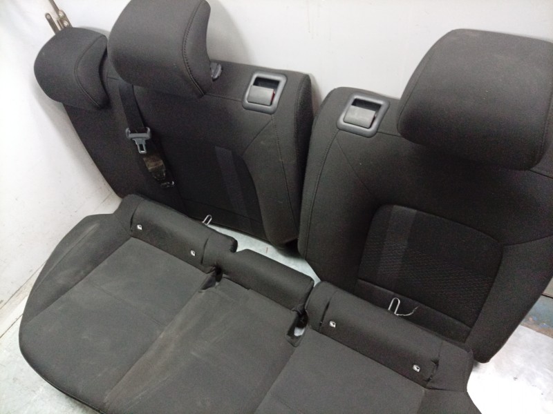 Recambio de juego asientos completo para hyundai i20 iii (bc3, bi3) 1.0 t-gdi hybrid 48v referencia OEM IAM  88160Q0040B6B 