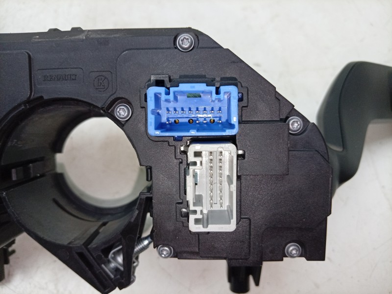 Recambio de mando multifuncion para renault rafale rafale referencia OEM IAM  255679839R 