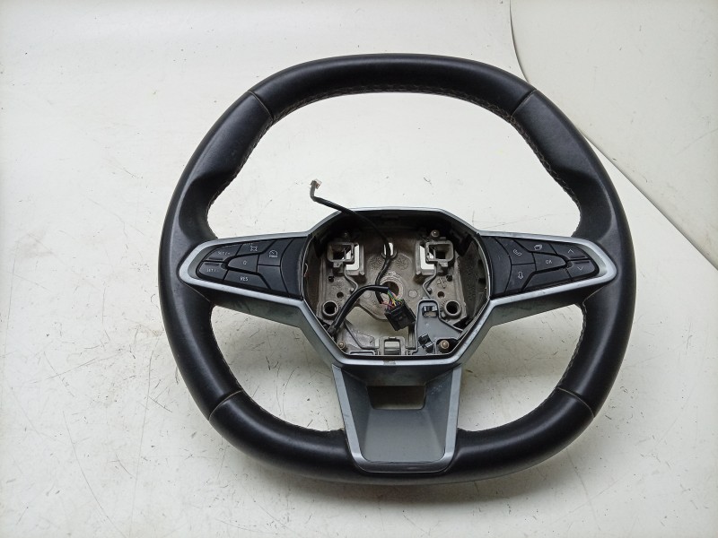 Recambio de volante para dacia duster iii eco-g 100 essential referencia OEM IAM  484003750R 