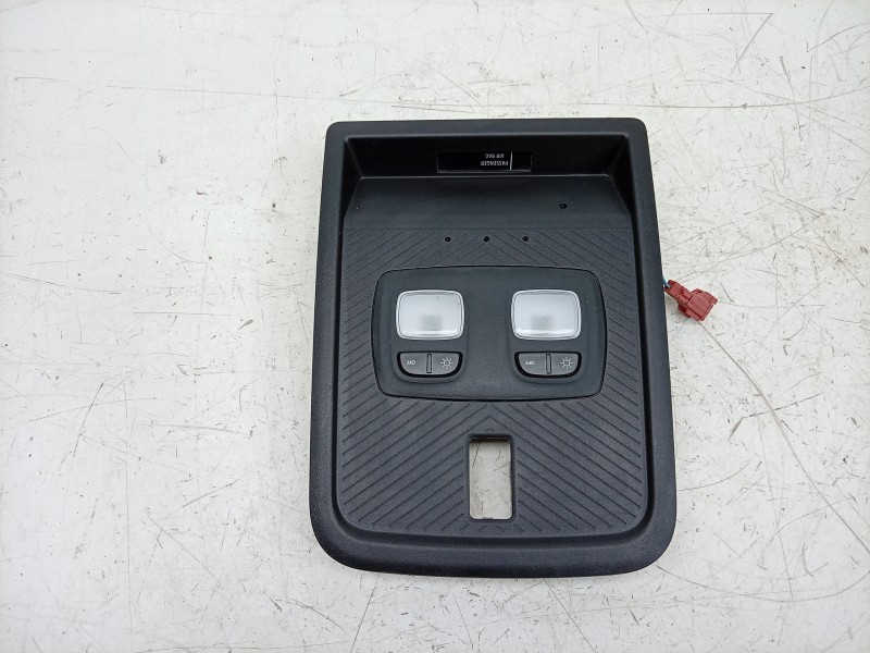 Recambio de luz interior para dacia duster iii eco-g 100 essential referencia OEM IAM  969816236R 