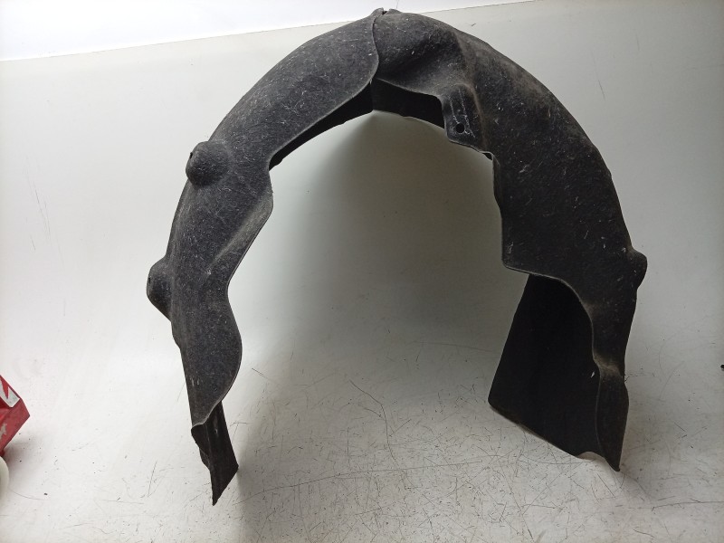 Recambio de paso de rueda trasero derecho para renault rafale rafale referencia OEM IAM  638439075R 