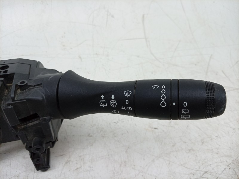Recambio de mando multifuncion para dacia duster iii eco-g 100 essential referencia OEM IAM  255673502R 