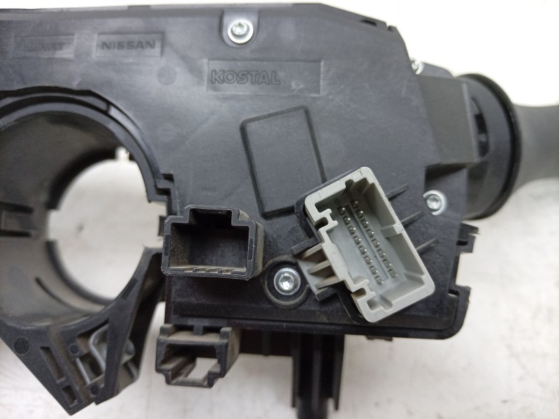 Recambio de mando multifuncion para dacia duster iii eco-g 100 essential referencia OEM IAM  255673502R 