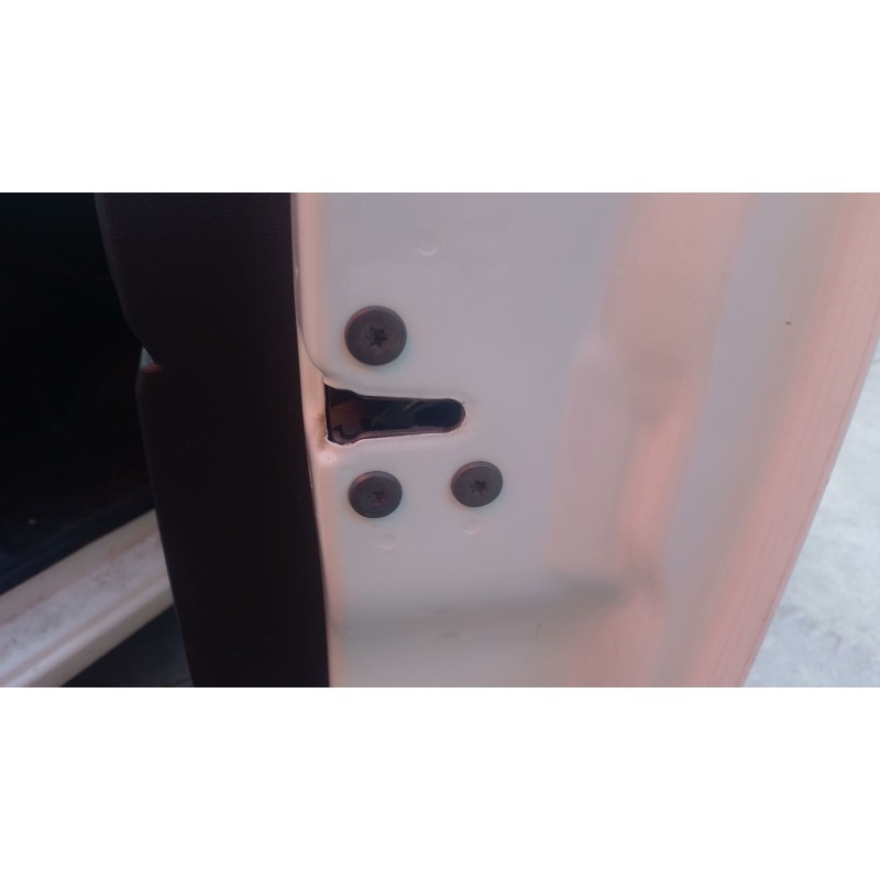 Recambio de cerradura puerta delantera derecha para renault express furgoneta/monovolumen 1.5 blue dci 75 (f6aa) referencia OEM 