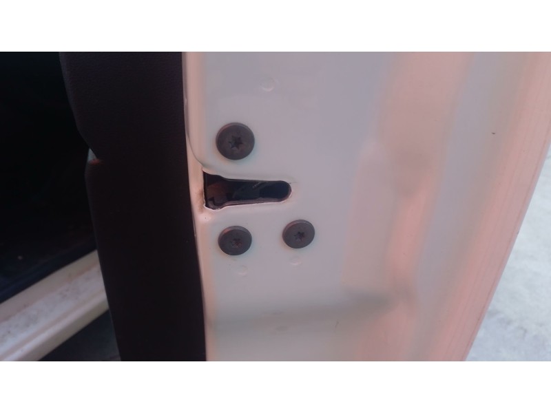 Recambio de cerradura puerta delantera derecha para renault express furgoneta/monovolumen 1.5 blue dci 75 (f6aa) referencia OEM 