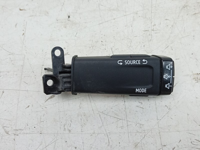 Recambio de mando control radio para dacia duster iii eco-g 100 essential referencia OEM IAM  255520099R 