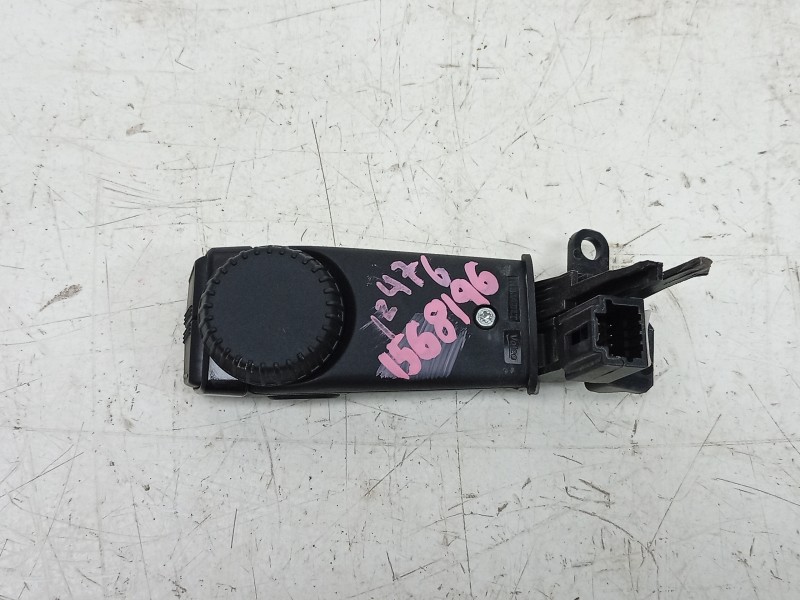 Recambio de mando control radio para dacia duster iii eco-g 100 essential referencia OEM IAM  255520099R 