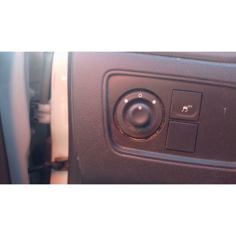 Recambio de mando retrovisor para renault express furgoneta/monovolumen 1.5 blue dci 75 (f6aa) referencia OEM IAM   