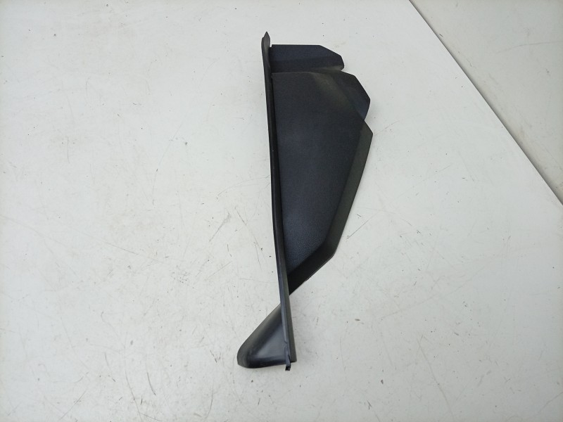 Recambio de moldura para renault rafale rafale referencia OEM IAM  689213849R 