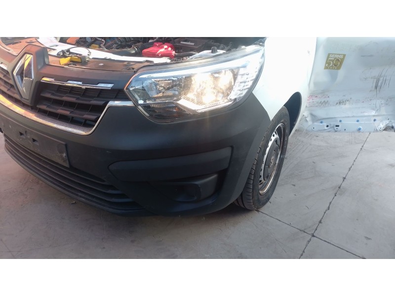 Recambio de paragolpes delantero para renault express furgoneta/monovolumen 1.5 blue dci 75 (f6aa) referencia OEM IAM   