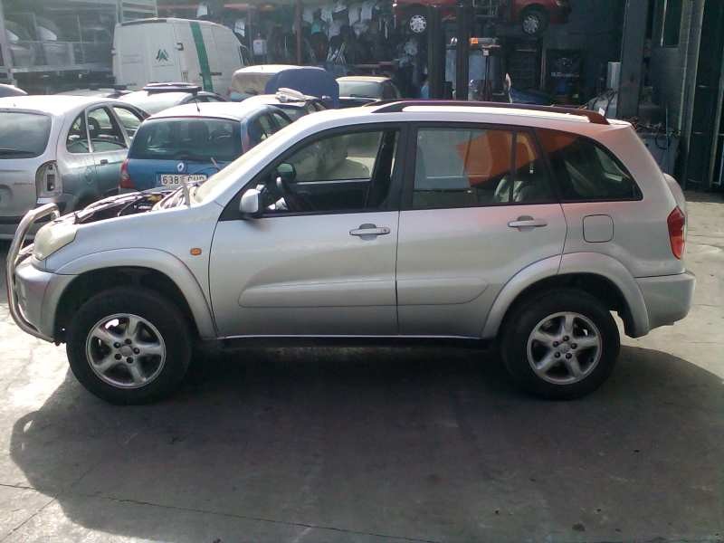 toyota rav 4 (a2) del año 2003