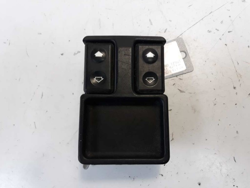 Recambio de mando elevalunas delantero izquierdo para bmw serie 5 berlina (e34) 525tds referencia OEM IAM 1374491  