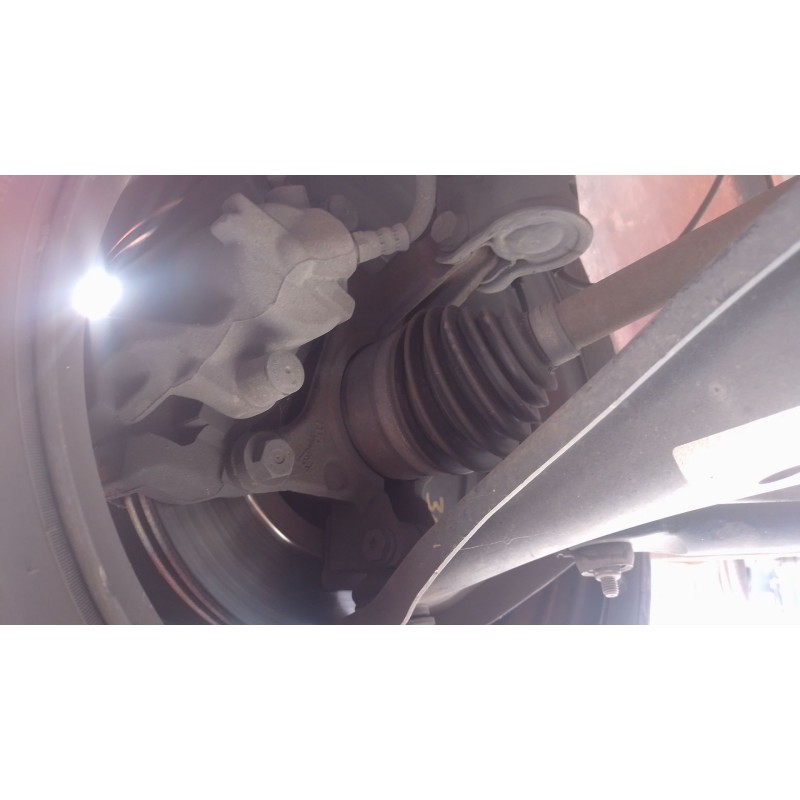 Recambio de mangueta delantera derecha para renault express furgoneta/monovolumen 1.5 blue dci 75 (f6aa) referencia OEM IAM   