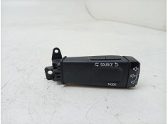 MANDO VOLANTE 255526495R 