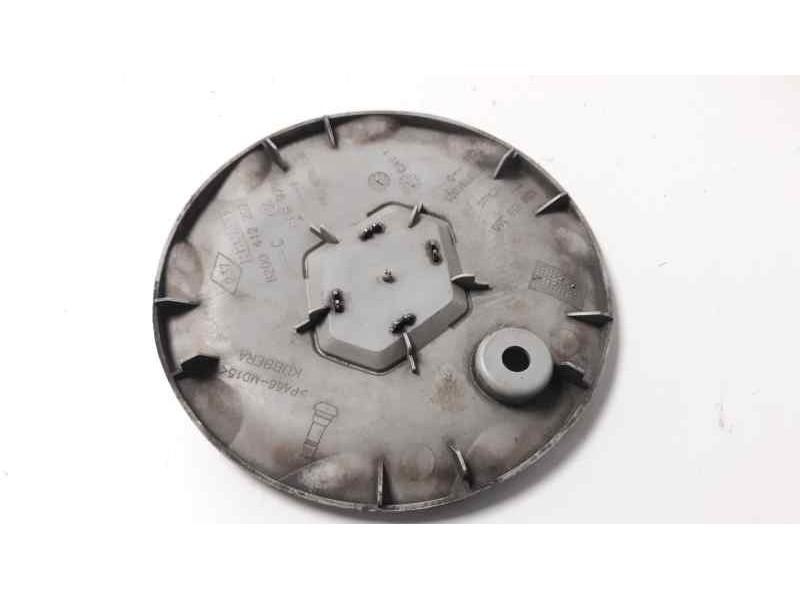 Recambio de tapacubos para renault megane ii berlina 3p referencia OEM IAM 8200412202  