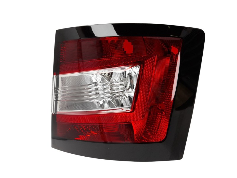 Recambio de piloto trasero derecho para skoda fabia referencia OEM IAM  6V6945112 103F19671770/8180532/SK3284153