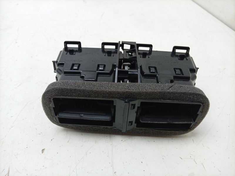 Recambio de rejilla aireadora para renault rafale rafale referencia OEM IAM  279609776R 