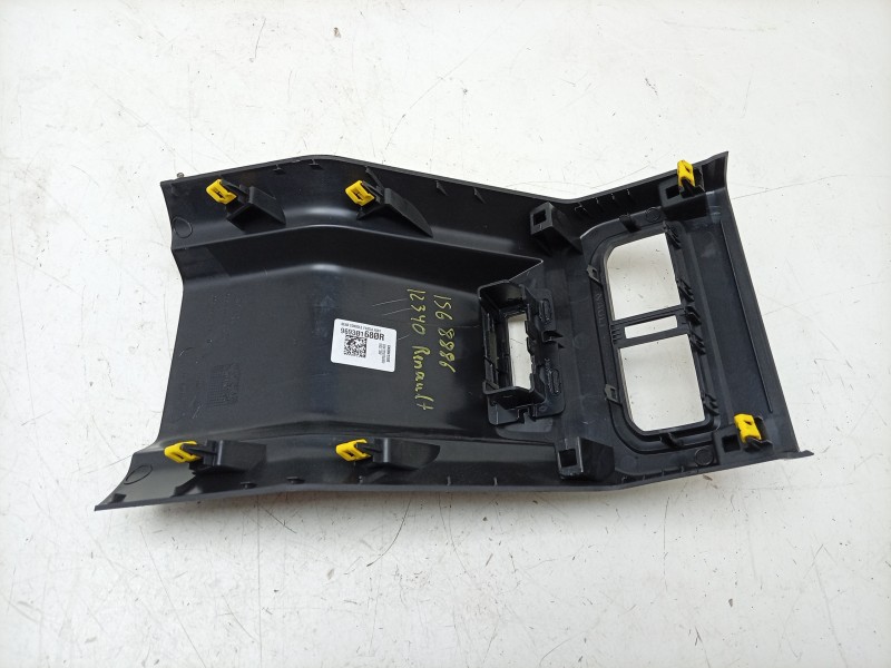 Recambio de moldura para renault rafale rafale referencia OEM IAM   
