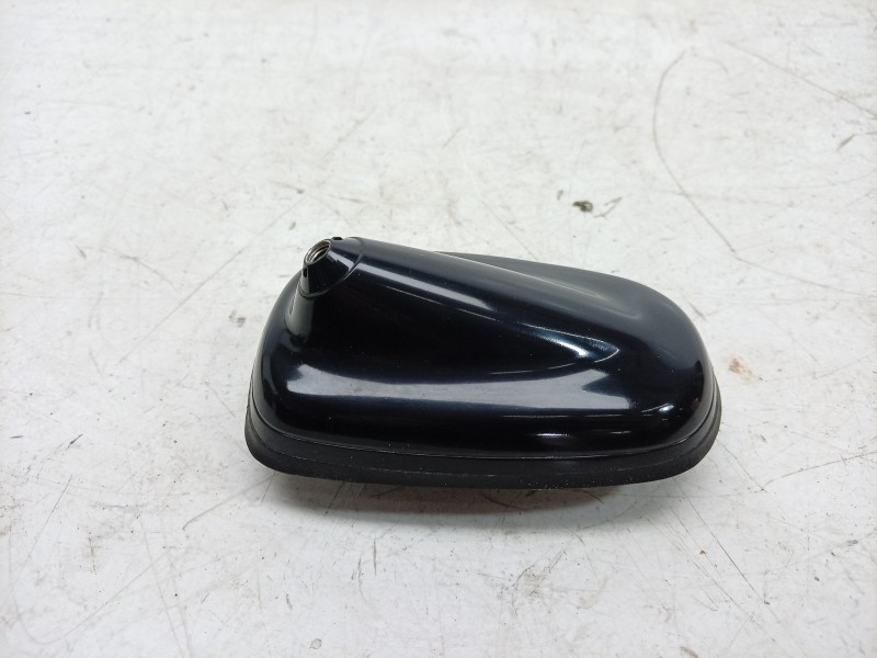 Recambio de base de antena para volkswagen polo vi (aw1, bz1, ae1) 1.0 tsi referencia OEM IAM  6C0035501Q 