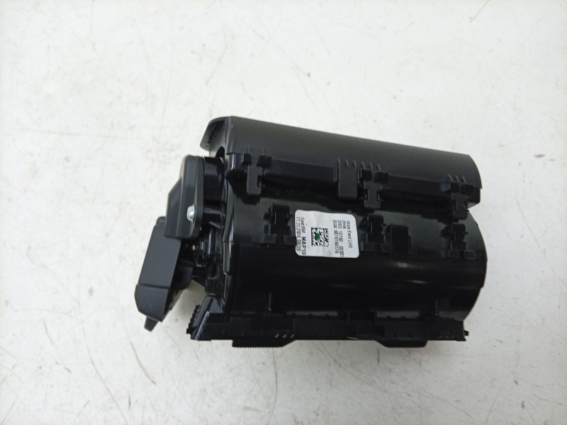 Recambio de aireador izquierdo para renault rafale rafale referencia OEM IAM  687619417R 