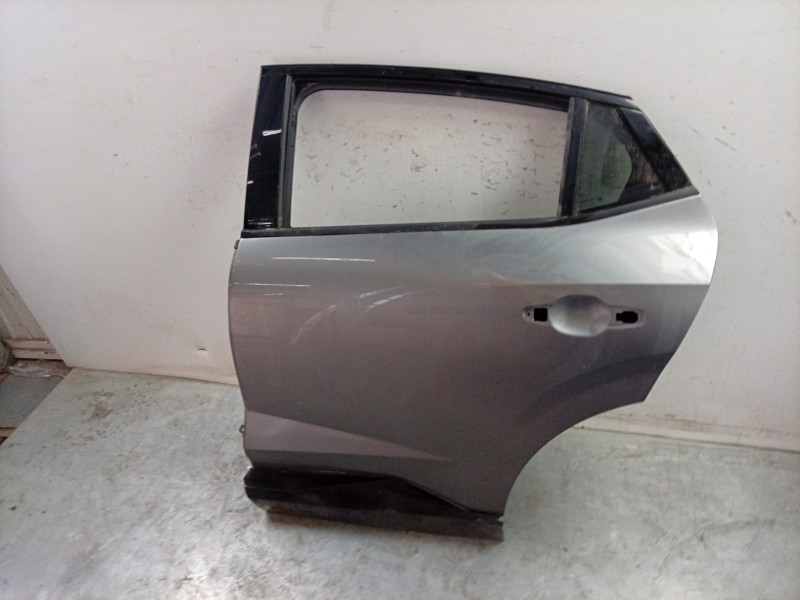 Recambio de puerta trasera izquierda para renault rafale rafale referencia OEM IAM 821018386R 821018386R 