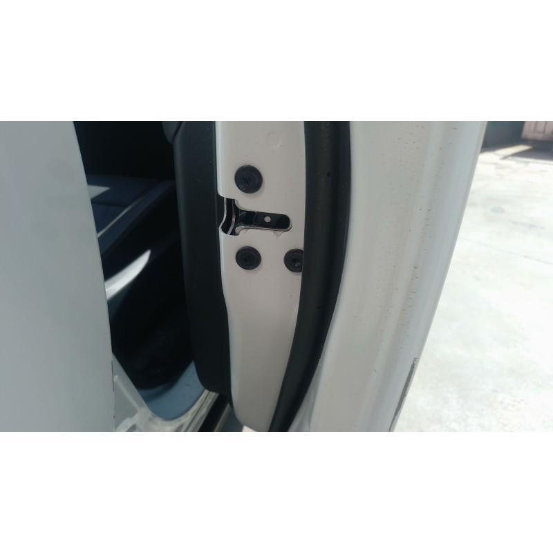 Recambio de cerradura puerta delantera derecha para nissan qashqai iii (j12) 1.5 vc-t referencia OEM IAM   