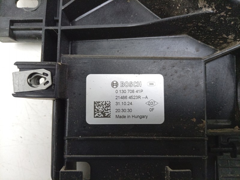 Recambio de electroventilador para renault rafale rafale referencia OEM IAM 013070841P 214864523R 