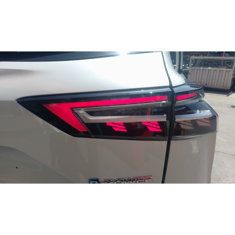 Recambio de piloto trasero derecho interior para nissan qashqai iii (j12) 1.5 vc-t referencia OEM IAM   
