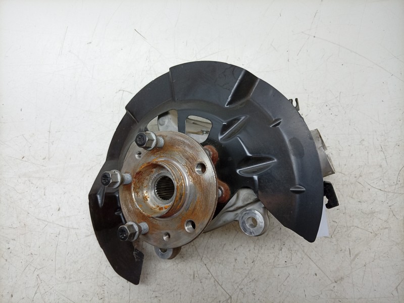 Recambio de mangueta delantera derecha para renault rafale rafale referencia OEM IAM  400144631R 