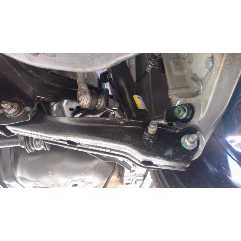 Recambio de amortiguador trasero derecho para nissan qashqai iii (j12) 1.5 vc-t referencia OEM IAM   