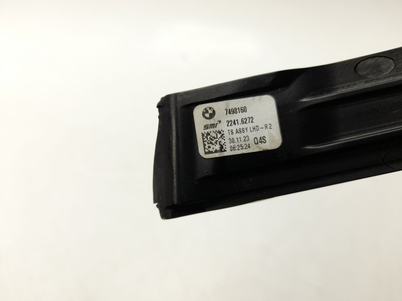 Recambio de piloto retrovisor derecho para bmw 3 (g20, g80, g28) 318 d mild-hybrid referencia OEM IAM  63137498160 