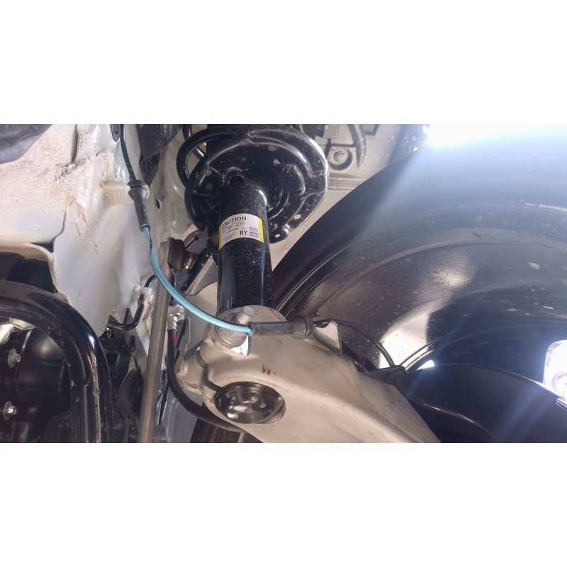 Recambio de amortiguador delantero derecho para nissan qashqai iii (j12) 1.5 vc-t referencia OEM IAM   