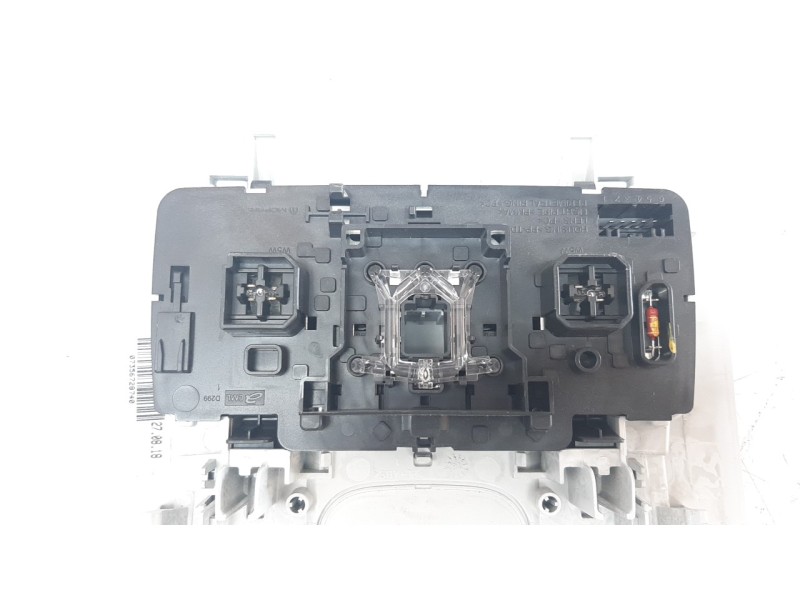 Recambio de luz interior para jeep renegade 1.0 t-gdi cat referencia OEM IAM 07356728740 07356212890 
