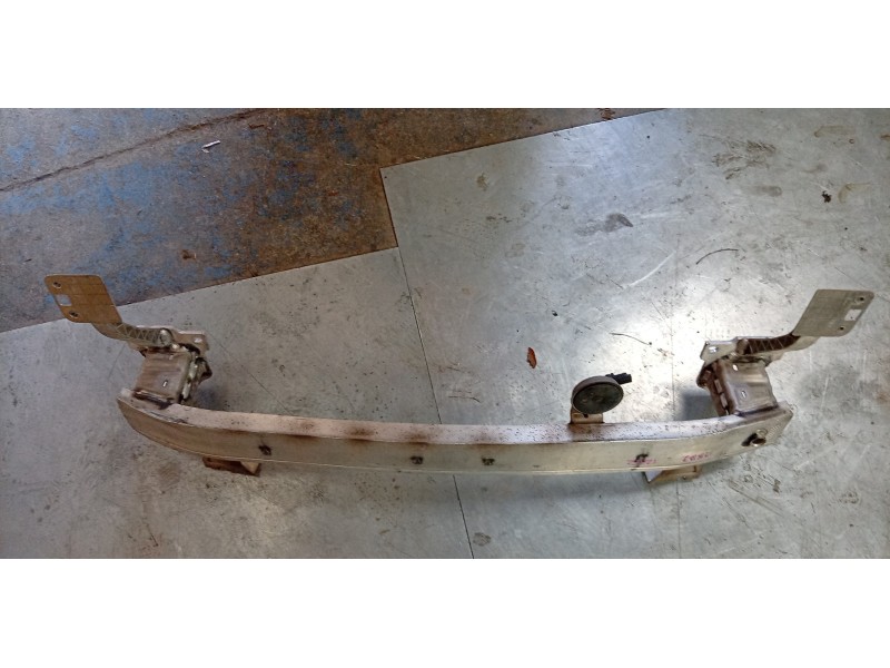 Recambio de refuerzo paragolpes delantero para citroën c3 iii (sx) 1.5 bluehdi 100 (sxyhyp, sxyhtu) referencia OEM IAM  98109760