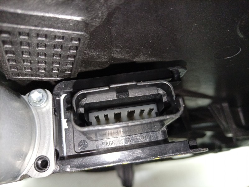 Recambio de elevalunas delantero derecho para hyundai kona maxx 2wd referencia OEM IAM  82480BE120 