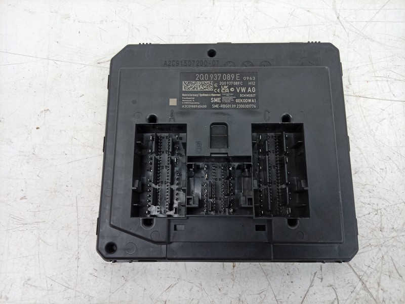Recambio de modulo confort para volkswagen polo vi (aw1, bz1, ae1) 1.0 tsi referencia OEM IAM A3C0988960400 2Q0937089E 