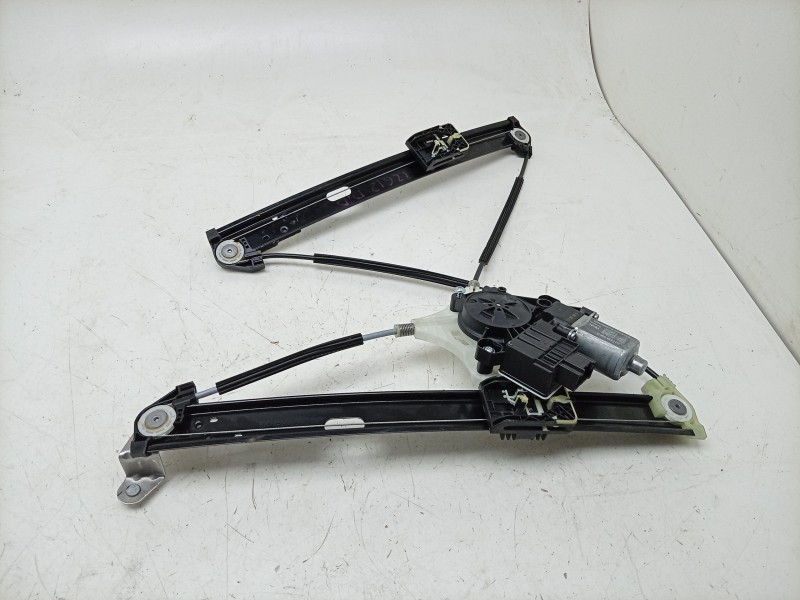 Recambio de elevalunas delantero derecho para volkswagen polo vi (aw1, bz1, ae1) 1.0 tsi referencia OEM IAM  2G4837462C 